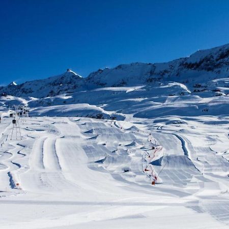 Le Pic Blanc Hotel Alpe d'Huez Luaran gambar