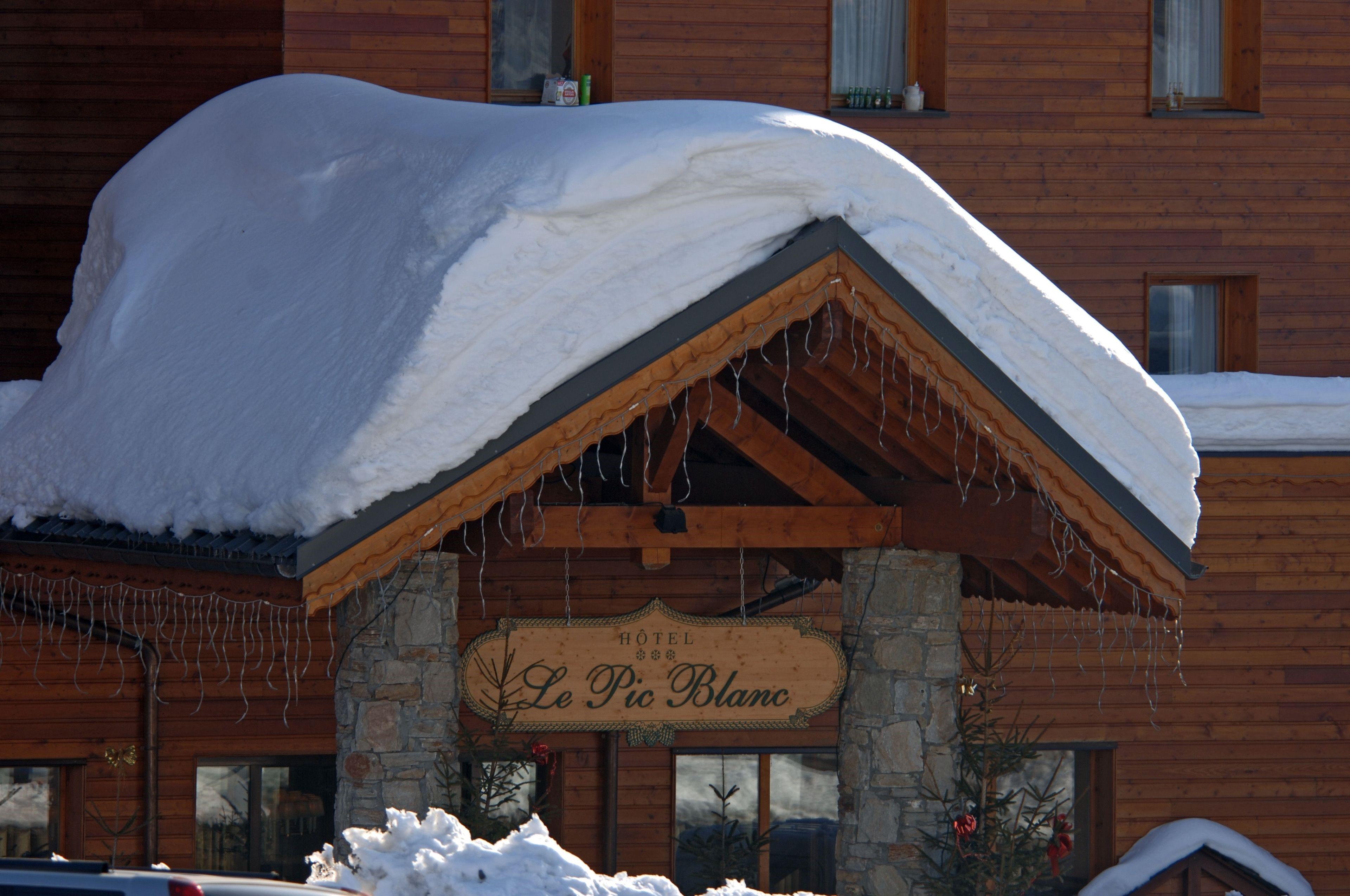 Le Pic Blanc Hotel Alpe d'Huez Luaran gambar